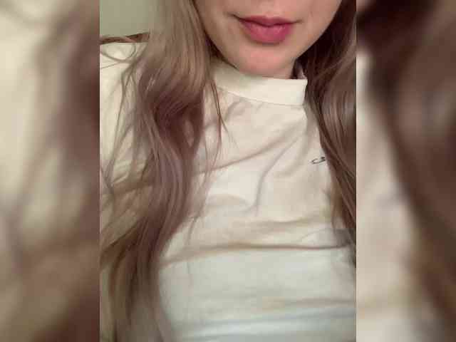 MissSecret-1 webcam
