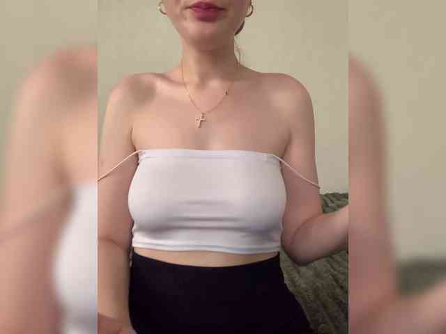 MissSecret-1 webcam