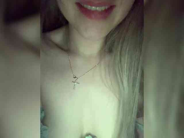 MissSecret-1 webcam