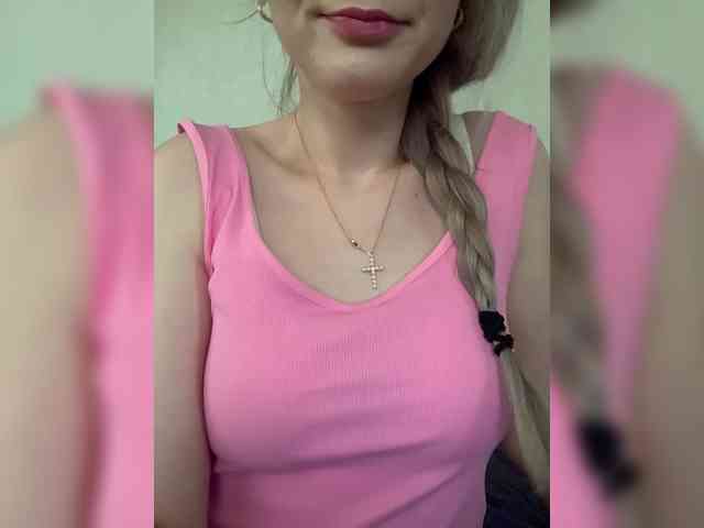 MissSecret-1 webcam