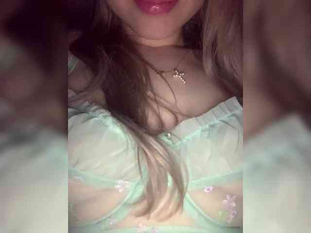 MissSecret-1 webcam