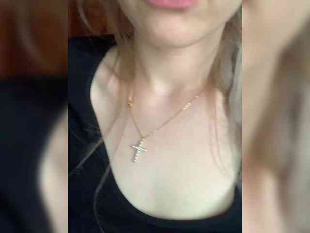 MissSecret-1 webcam
