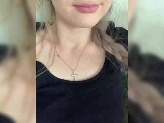 MissSecret-1 webcam