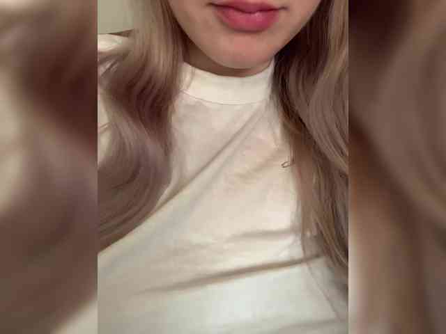 MissSecret-1 webcam