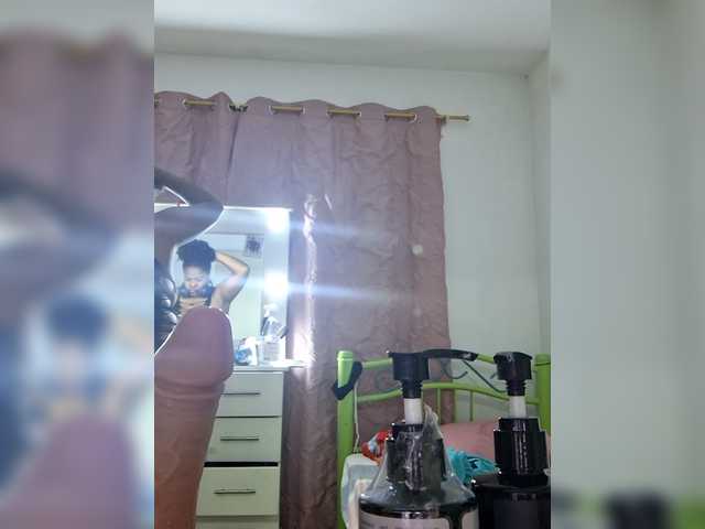 GoddessCarrie's BongaCams show and profile