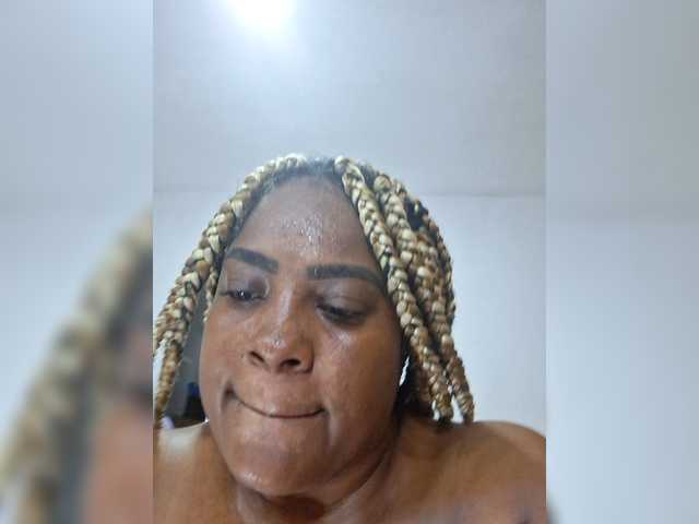 GoddessCarrie's BongaCams show and profile