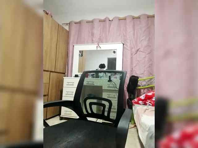 GoddessCarrie webcam