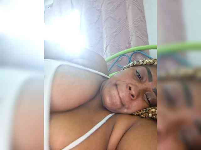 GoddessCarrie Live Webcam on BongaCams