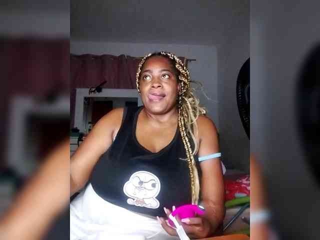 GoddessCarrie webcam