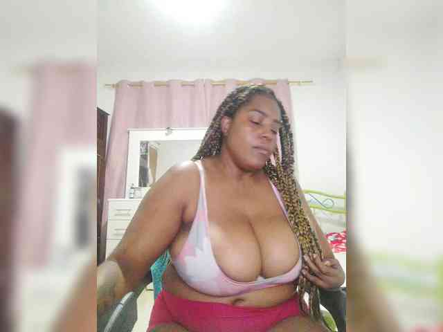 GoddessCarrie webcam