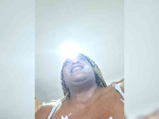 GoddessCarrie webcam