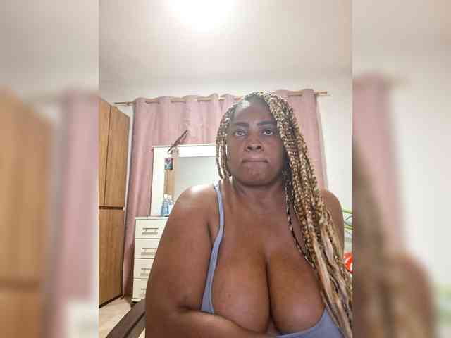 GoddessCarrie webcam