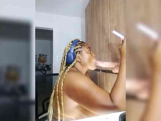 GoddessCarrie webcam