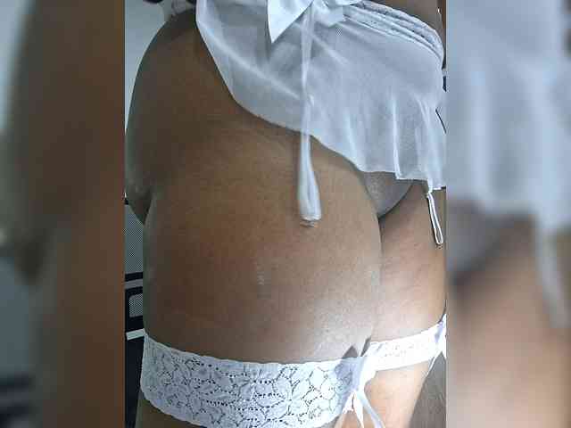 GoddessCarrie webcam