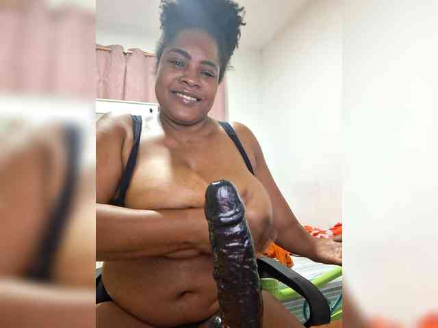 GoddessCarrie webcam