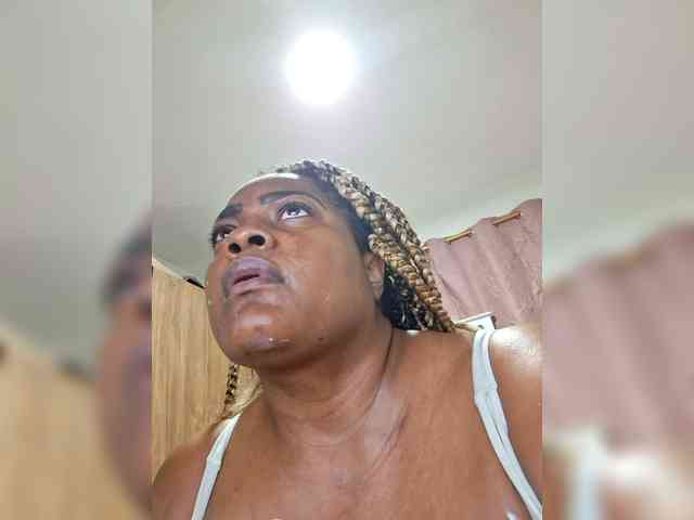 GoddessCarrie webcam