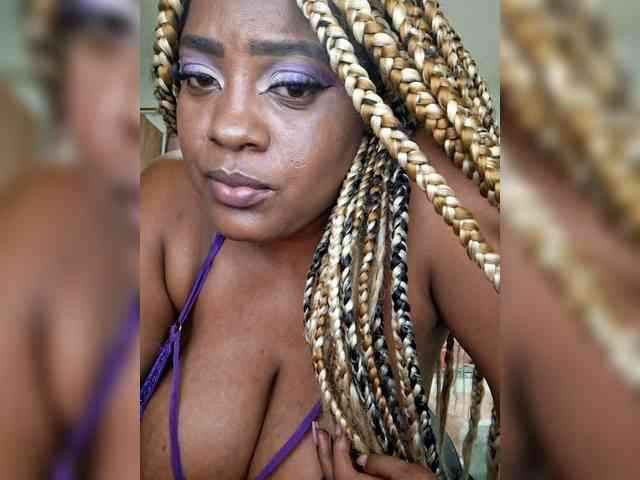 GoddessCarrie webcam