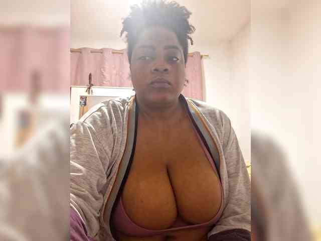 GoddessCarrie webcam