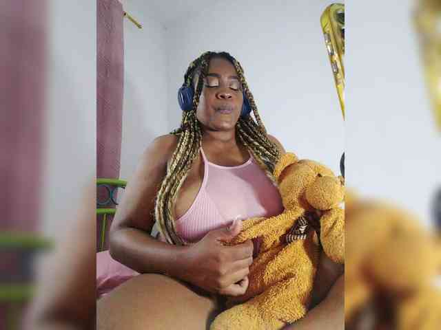 GoddessCarrie webcam