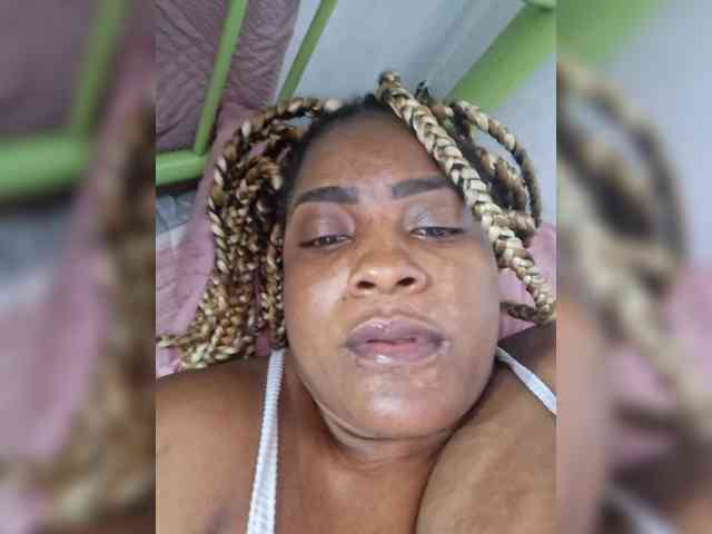 GoddessCarrie webcam