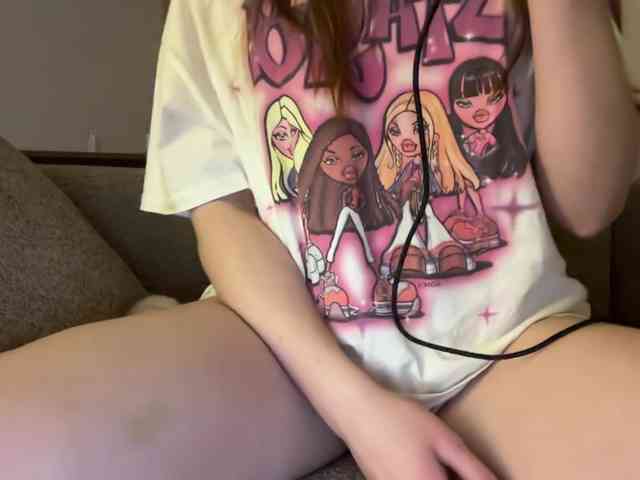 GoddessBratRosa webcam