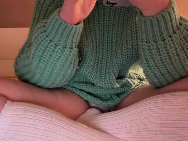 GoddessBratRosa webcam