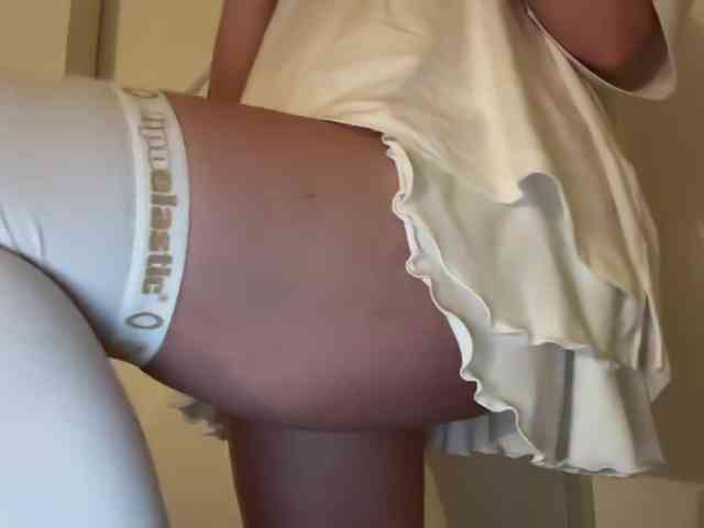 GoddessBratRosa webcam