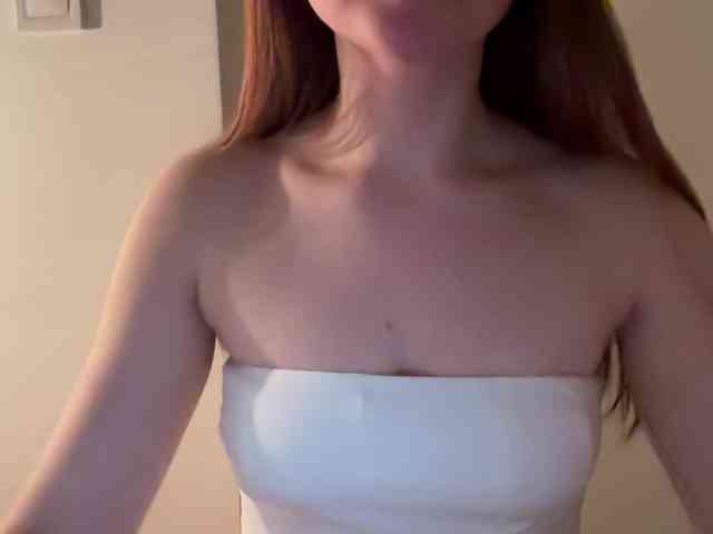 GoddessBratRosa webcam