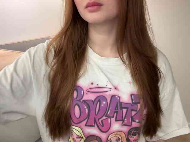 GoddessBratRosa webcam