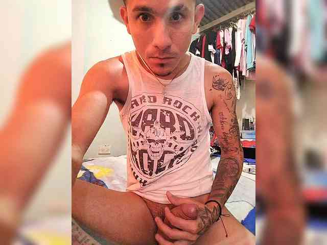 Christiann14 Live Webcam on BongaCams