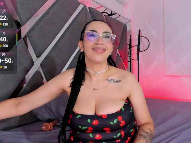 Camille-Juicy webcam