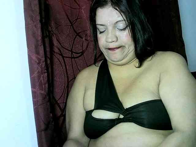 Bigmami-squirt webcam