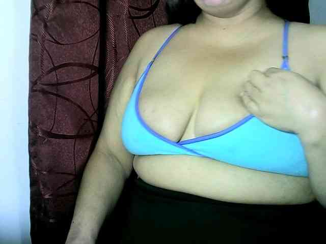 Bigmami-squirt webcam