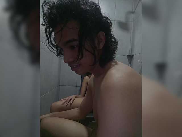 ROOMEXOTIC11 webcam