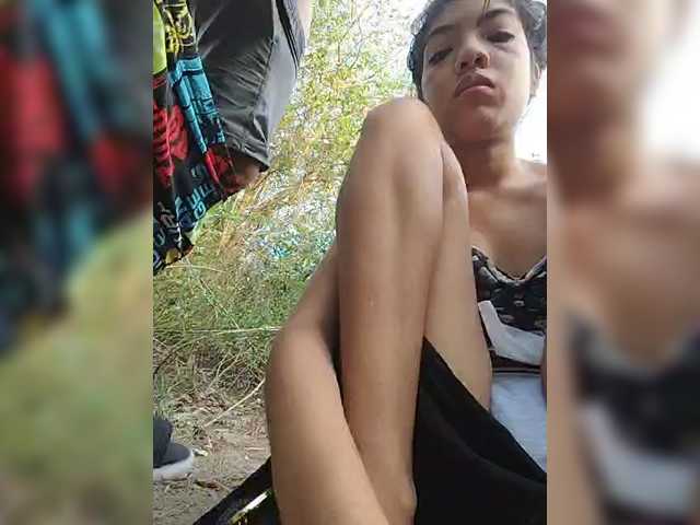 ROOMEXOTIC11's BongaCams show and profile