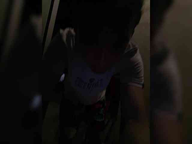 ROOMEXOTIC11 webcam