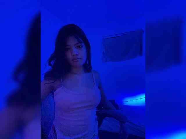 webcam striptease ROOMEXOTIC11