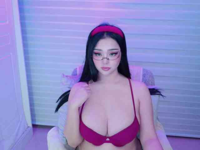 YumiMori webcam