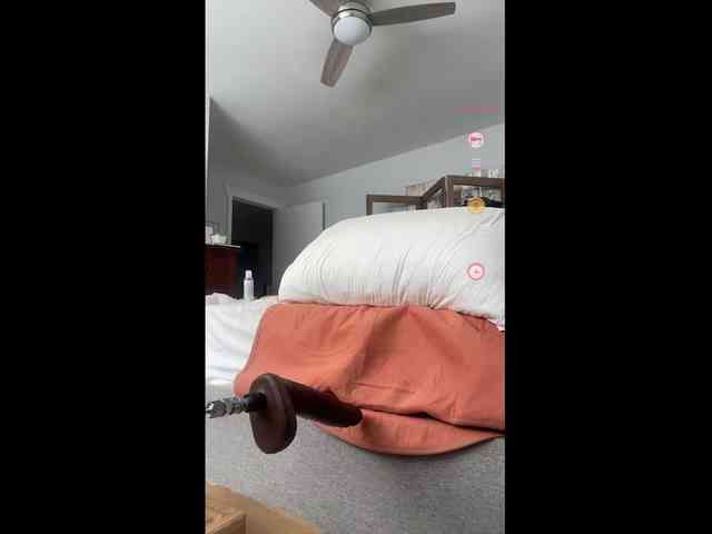 MILFxExpecting webcam