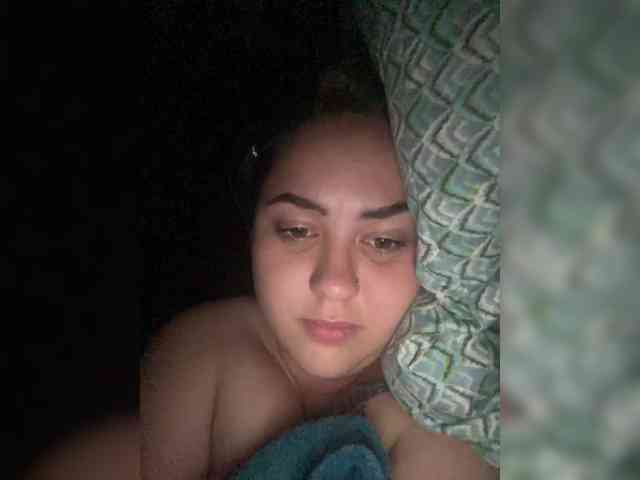 MilanaTaylor webcam