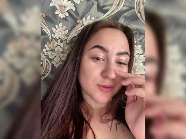 DianaTaylor webcam