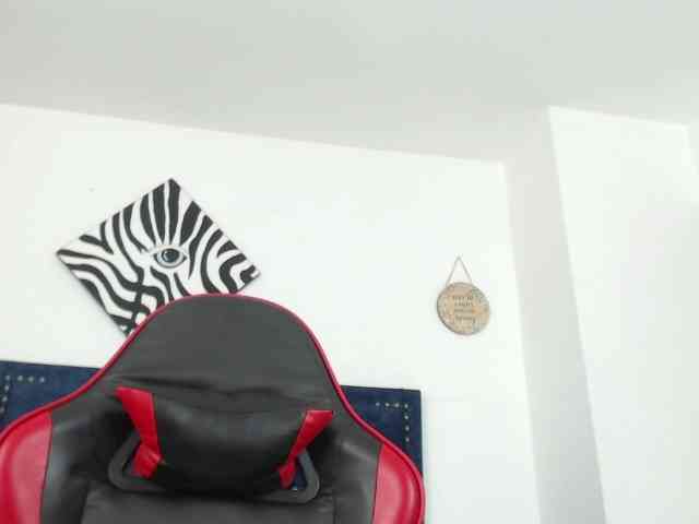 Mimibustamante33 webcam