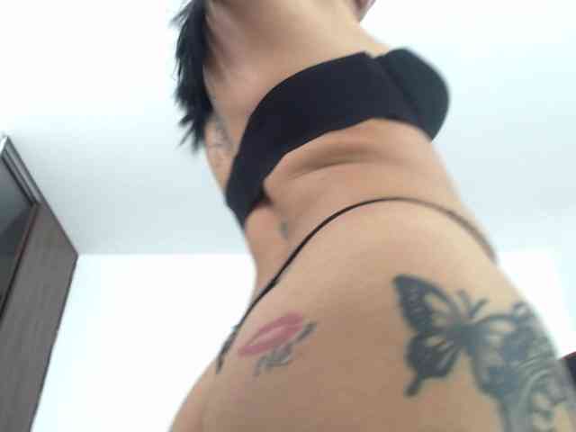 Mimibustamante33 webcam