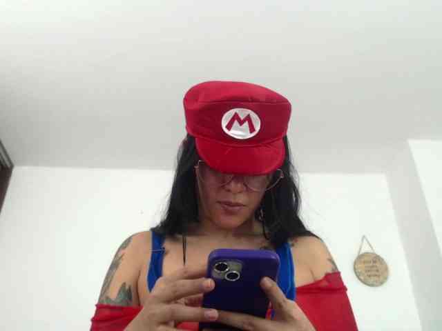 Mimibustamante33 webcam