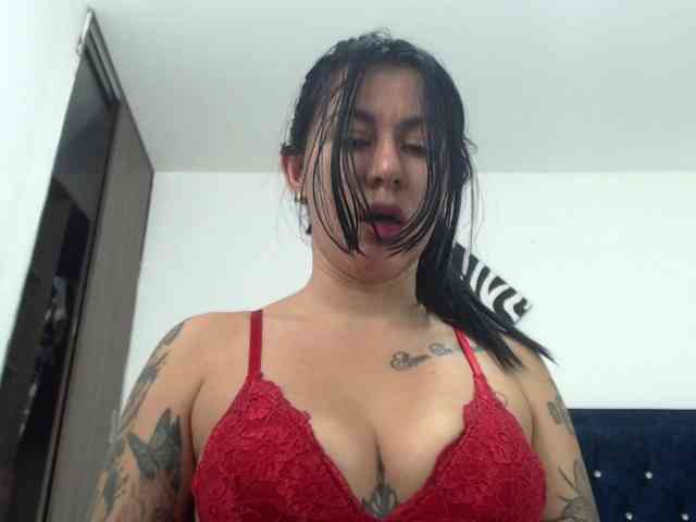 Mimibustamante33 webcam