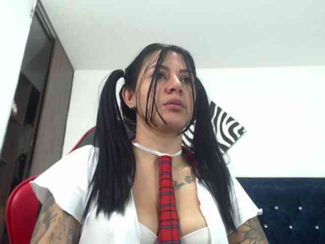 Mimibustamante33 webcam