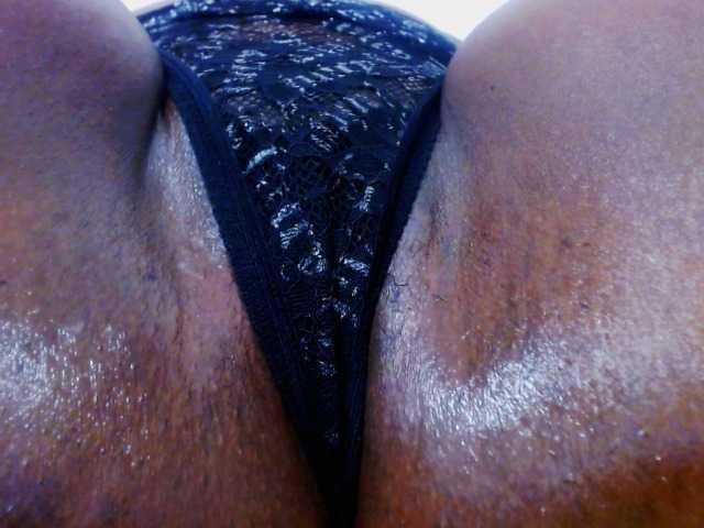 SEXYBOOSTY27