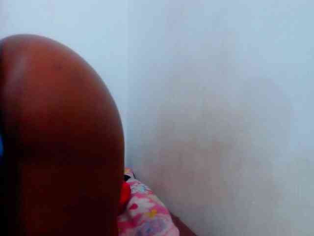 SEXYBOOSTY27 webcam