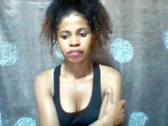 Hanta11 Live Webcam on BongaCams