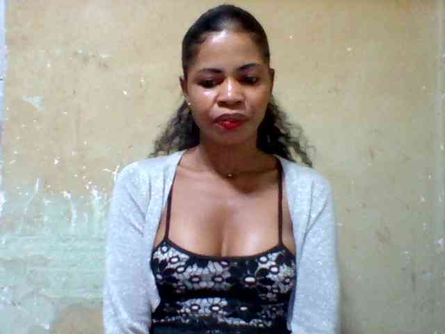 Hanta11 bongacams